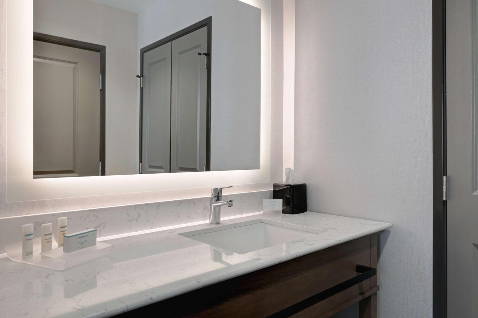 Homewood Suites By Hilton Santa Clarita/Valencia, Ca Екстериор снимка